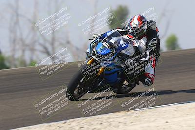 media/Sep-20-2025-TrackDaz (Sat) [[27f0cde673]]/B Group/1120am (Turn 2)/